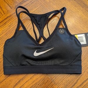 NWT Nike Indy Sports Bra